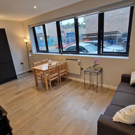 Dream Apartment Finchley 4 Min Walk To The Train Hendon Exterior foto